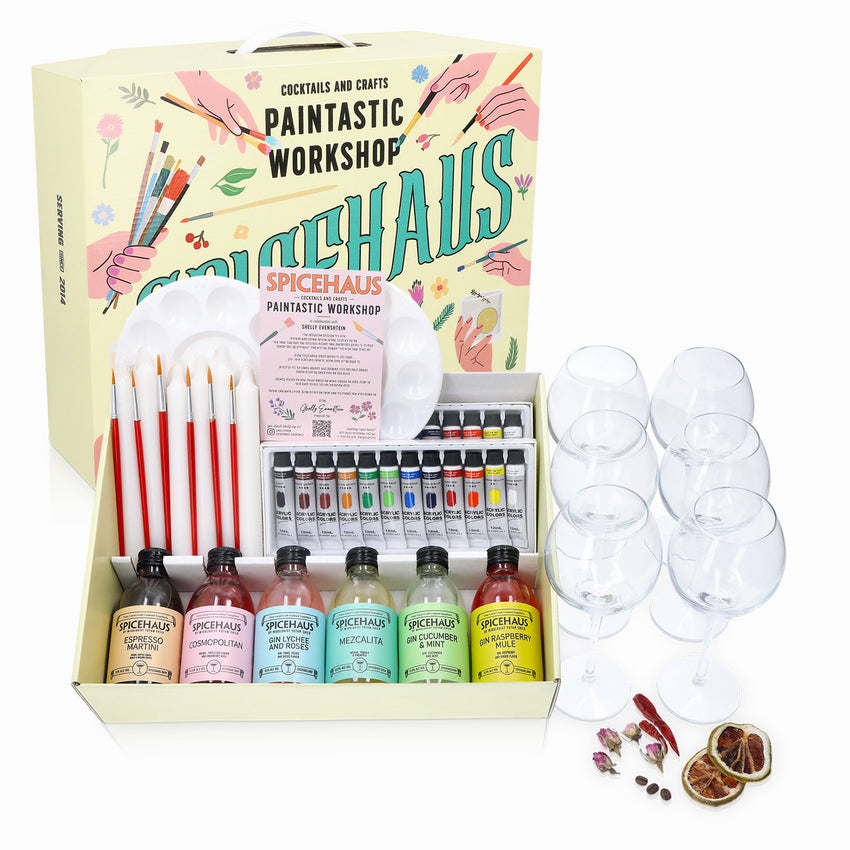 Cocktail and craft box for a perfect girls night